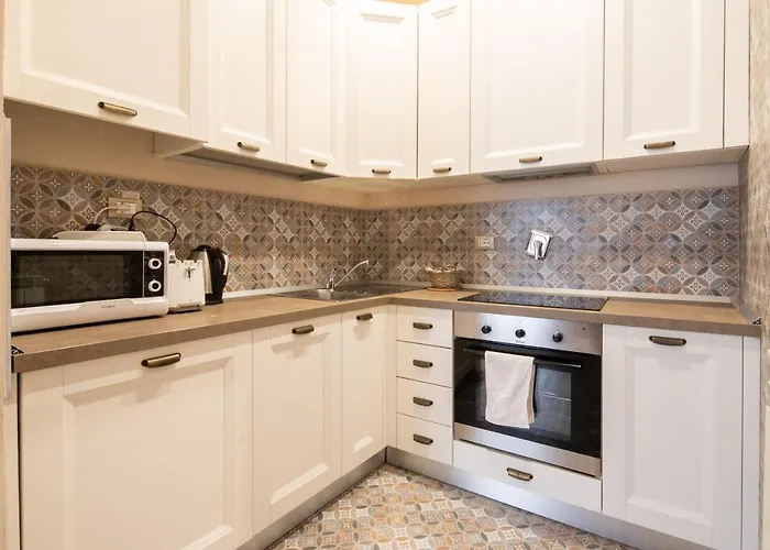 Degli Artisti By Mmega *